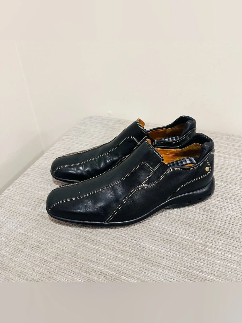 Cole Haan Air Black Bicycle Toe Contrast Stitch Slip On Loafer Mens 9,5 M